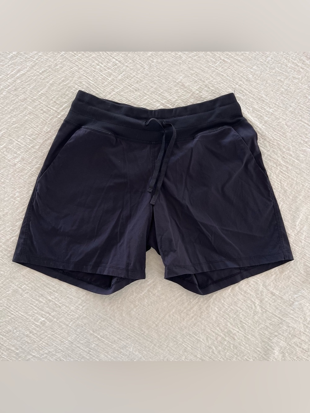 Tuff Athletics Black Women's Hybrid Shorts Small Stretch Flexible Fit Mid Rise
